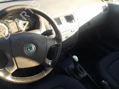 Éclairage de plaque d'immatriculation SKODA FABIA I Combi (6Y5) 1.4 TDI | BP28014316I40 