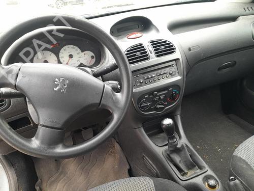 Licence plate light PEUGEOT 206 Hatchback (2A/C) 1.4 HDi eco 70 | BP28331790I40 