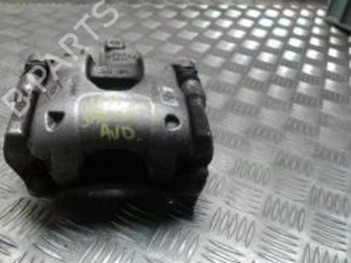 Używane Zacisk hamulca przedniego prawego DACIA SANDERO III 1.0 TCe 100 ECO-G (101 hp) 30602435