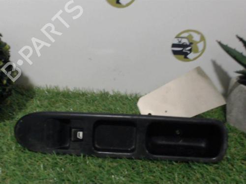 Used Right front window switch PEUGEOT 307 (3A/C) 2.0 HDi 90 (90 hp) 25400365