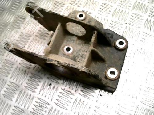 Used Engine mount Engine mount RENAULT MASTER II Platform/Chassis (ED/HD/UD) 2.5 dCi 120 (ED0M, ED0U, ED0W, ED4M, ED8M, ED8W, HD0M,... (115 hp) 36185530 36185530