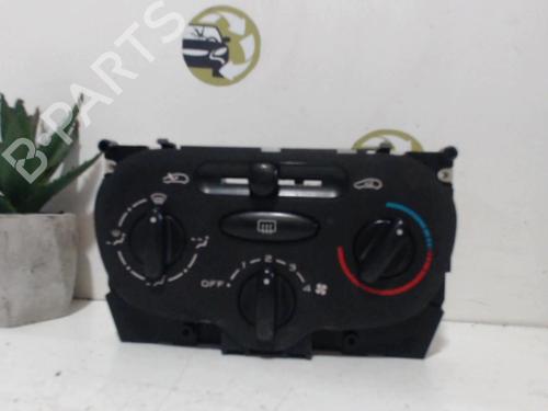 Used Climate control Climate control PEUGEOT 206 Hatchback (2A/C) 1.1 i (60 hp) 25392724 25392724