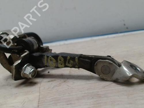 Used Hinge/Door check strap FIAT GRANDE PUNTO (199_) 1.3 D Multijet (75 hp) 28416904