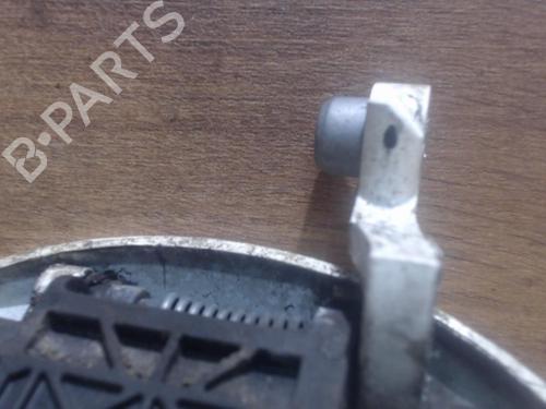 Used Rear right exterior door handle FORD FIESTA V (JH_, JD_) 1.4 TDCi (68 hp) 25384869