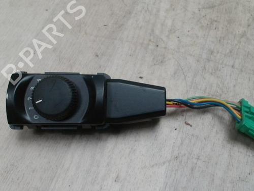 Used Switch PEUGEOT 5008 (0U_, 0E_) 1.6 HDi (112 hp) 31229088