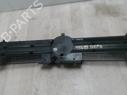 Grille VW GOLF IV (1J1) 1.4 16V | BP25427345C40
