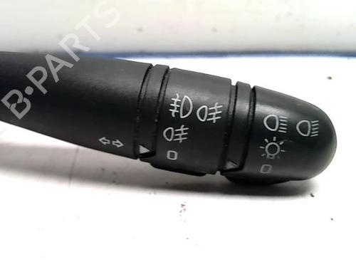 switch-renault-scenic-i-mpv-ja01_-fa0_-1999-2000-2001-2002-2003-2004-2005-2006-2007-2008-2009-2010-25417145 main image