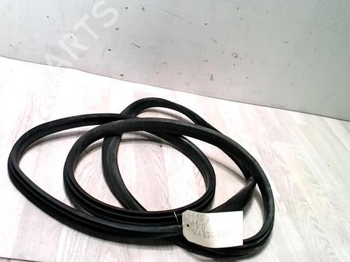 Used Rubber door seal RENAULT GRAND SCÉNIC III (JZ0/1_) 1.9 dCi (JZ0J, JZ0N, JZ1K, JZ1S) (131 hp) 27671867