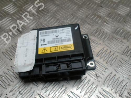 Used ECU airbags RENAULT SCÉNIC III (JZ0/1_) 1.6 dCi (JZ00, JZ12) (130 hp) 31221524