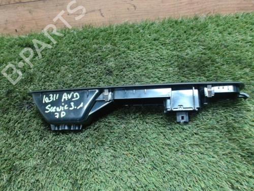 Used Front right interior door handle RENAULT GRAND SCÉNIC III (JZ0/1_) 1.5 dCi (JZ09, JZ0D, JZ10, JZ14, JZ1G, JZ29, JZ2C) (110 hp) 29083242