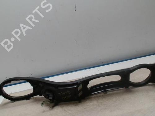 Used Middle console DACIA DUSTER (HS_) 1.5 dCi 4x4 (HSMC, HSMD) (110 hp) 28089524