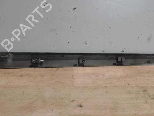 Used Door moulding trim Door moulding trim OPEL CORSA B (S93) 1.7 D (F08, F68, M68) (60 hp) 25411961 25411961