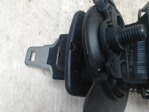 Sikkerhedssele bag midten PEUGEOT 5008 (0U_, 0E_) 1.6 HDi (112 hp) 31229065