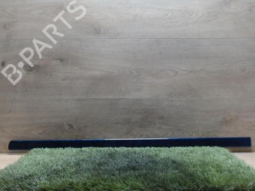 Used Front right wheel arch trim OPEL CORSA C (X01) 1.3 CDTI (F08, F68) (70 hp) 31227641