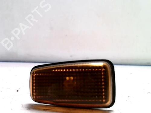 Used Right side indicator PEUGEOT 306 Hatchback (7A, 7C, N3, N5) 1.9 D (68 hp) 25416412