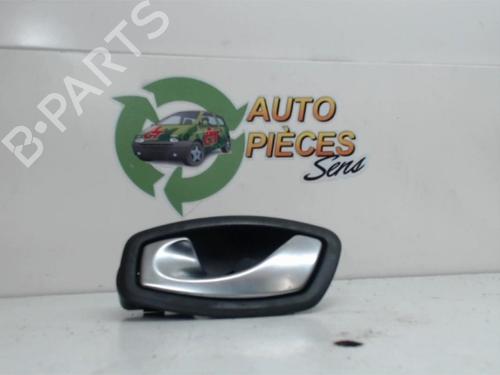 Used Front left interior door handle RENAULT MEGANE III Hatchback (BZ0/1_, B3_) 1.5 dCi (BZ09, BZ0D, BZ1W, BZ29, BZ14) (110 hp) 25415518