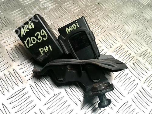 Engate do cinto AUDI A4 B8 Avant (8K5) 2.0 TDI (143 hp) 31221983