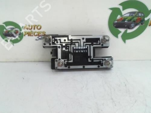 Used Licence plate light RENAULT CLIO I (B/C57_, 5/357_) 1.9 D (B/C/S576, B/C/S57L) (64 hp) 25400770