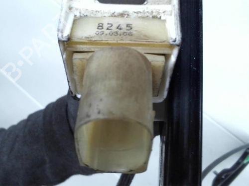 Front left window mechanism BMW 3 (E90) 325 i | BP25400933C22