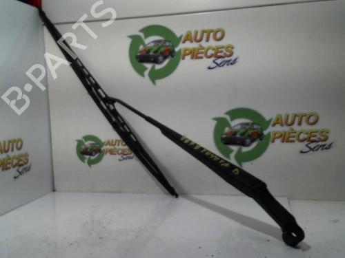 Used Front windshield wiper arm Front windshield wiper arm TOYOTA LAND CRUISER 90 (_J9_) 3.0 D-4D 4WD (KDJ90_, KDJ95_, KDJ90W, KDJ95W) (163 hp) 25464216 25464216