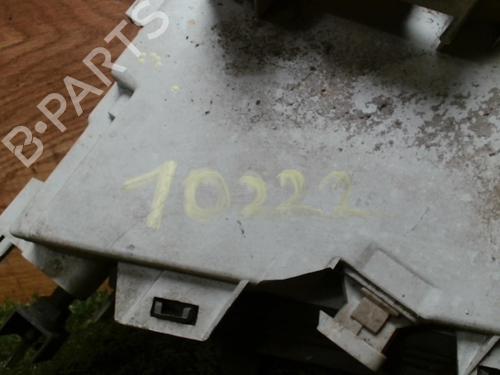 Used Right headlight RENAULT LAGUNA I (B56_, 556_) 1.8 (B56A/B) (90 hp) 31238047