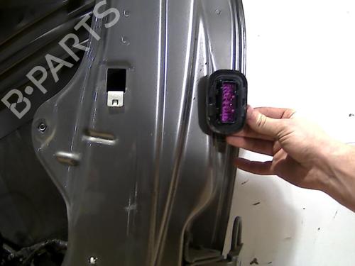 Used Left front door SEAT TOLEDO III (5P2) 1.9 TDI (105 hp) 25401994