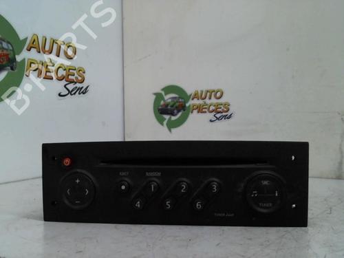 Used Radio RENAULT GRAND SCÉNIC II (JM0/1_) 1.9 dCi (JM0G, JM12, JM1G, JM2C) (120 hp) 25400650