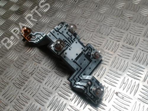 Used Licence plate light PEUGEOT 407 (6D_) 2.0 HDi 135 (6DRHRH, 6DRHRE, 6DRHRG, 6DRHRJ) (136 hp) 32001893