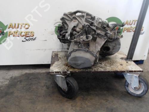 Used Gearbox PEUGEOT 305 I (581A) 1.5 Diesel (49 hp) 25401091