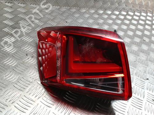 Venstre baglygte SEAT ARONA (KJ7, KJP) 1.0 TSI (116 hp) 30820159