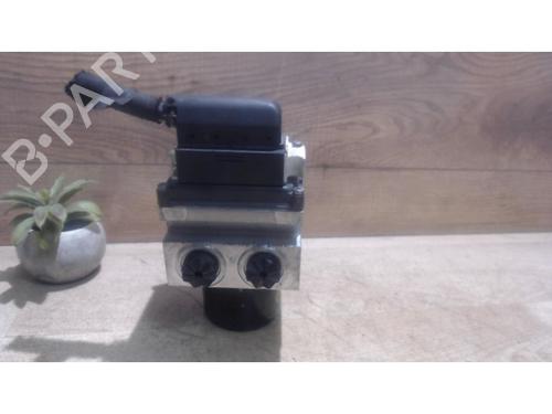 Used ABS pump PEUGEOT 407 (6D_) 2.0 HDi 135 (6DRHRH, 6DRHRE, 6DRHRG, 6DRHRJ) (136 hp) 25409412