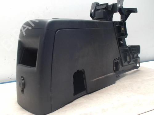 Middle console PEUGEOT 5008 (0U_, 0E_) 1.6 HDi | BP31229031I22