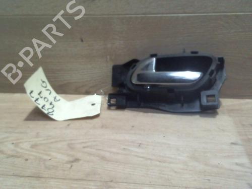 Front left interior door handle PEUGEOT 407 (6D_) 2.0 HDi 135 (6DRHRH, 6DRHRE, 6DRHRG, 6DRHRJ) | BP25402533I13