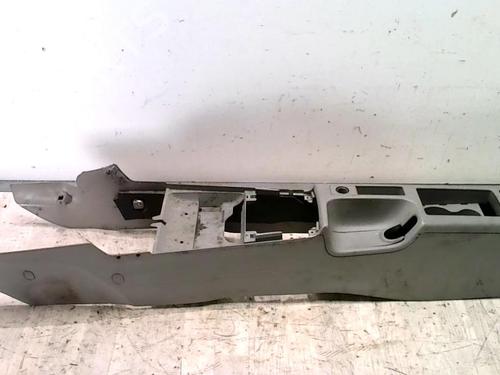 Used Middle console AUDI A3 (8P1) 2.0 TDI 16V (140 hp) 31221707
