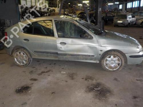 Højre bremsekaliber foran RENAULT MEGANE I (BA0/1_) 1.6 16V (BA04, BA0B, BA11, BA1J, BA16, BA19, BA1K, BA1V,... | BP27858053M104 