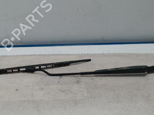 Used Front windshield wiper arm VW GOLF IV (1J1) 1.6 (100 hp) 28182419