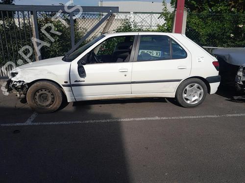 Used Parts PEUGEOT 306 Hatchback (7A, 7C, N3, N5) 1.9 D (75 hp) 4411953
