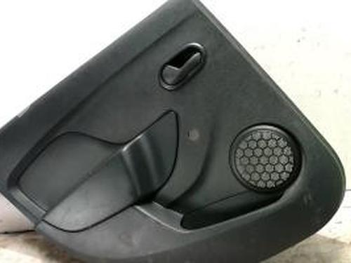 Used Rear left panel DACIA SANDERO II 1.5 dCi 75 / Blue dCi 75 (B8JW, B8M4, B8AH, B8M7, B8M6) (75 hp) 26667691