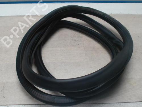 Used Rubber door seal AUDI A6 C6 Avant (4F5) 2.7 TDI (190 hp) 31220808