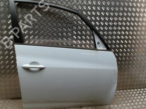 Porte avant droite Porte avant droite KIA VENGA (YN) 1.4 CRDi 90 (90 hp) 33266422 33266422