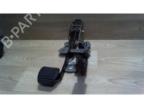 Pedal RENAULT MEGANE III Hatchback (BZ0/1_, B3_) 1.9 dCi (BZ0N, BZ0J) (131 hp) 25401984