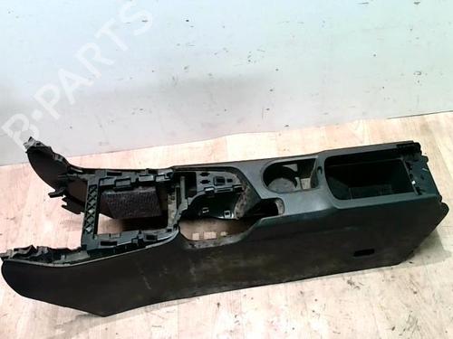 Consola central PEUGEOT 308 II (LB_, LP_, LW_, LH_, L3_) 1.6 HDi / BlueHDi 115 (115 hp) 31228847