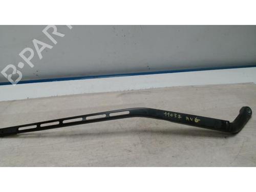 Used Front windshield wiper arm CITROËN C4 I (LC_) 1.6 HDi (90 hp) 25421123