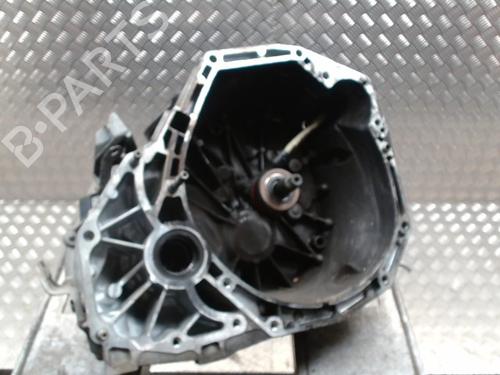 Used Gearbox DACIA DUSTER (HS_) 1.5 dCi 4x4 (HSMC, HSMD) (110 hp) 31087665