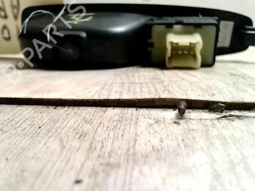 Right rear window switch RENAULT CAPTUR I (J5_, H5_) 1.5 dCi 90 (J5N4, J5M5, J5MW, J5M6, J5AL, J5AJ) | BP25426191I28 