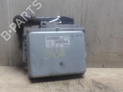 engine-control-unit-ecu-peugeot-306-7b-n3-n5-1993-1994-1995-1996-1997-1998-1999-2000-2001-2002-2003-25415836 main image