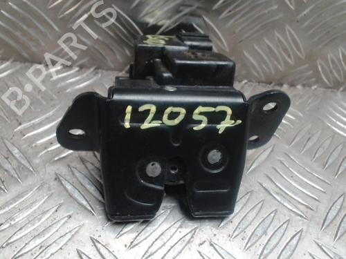 Used Tailgate lock KIA VENGA (YN) 1.6 CRDi 115 (116 hp) 31257418