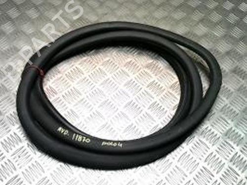 Used Rubber door seal VW POLO IV (9N_, 9A_) 1.2 12V (64 hp) 25837432
