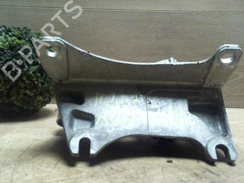 Used Engine mount Engine mount RENAULT MEGANE III Hatchback (BZ0/1_, B3_) 1.5 dCi (86 hp) 29233107 29233107