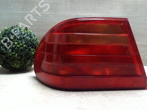 Used Left taillight MERCEDES-BENZ E-CLASS (W210) E 290 Turbo-D (210.017) (129 hp) 25414040